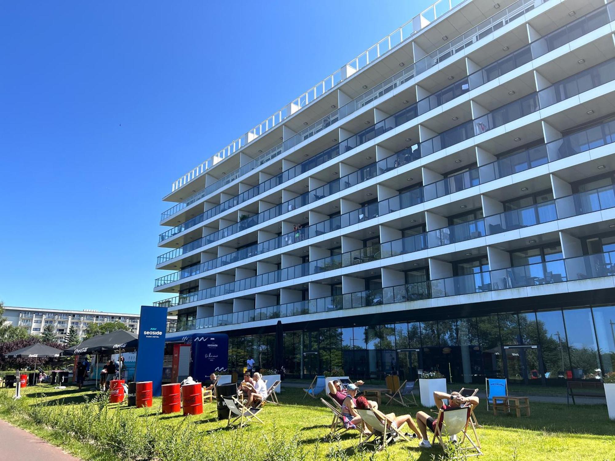 6 Pietro Seaside Apartment Kolobrzeg Exterior photo