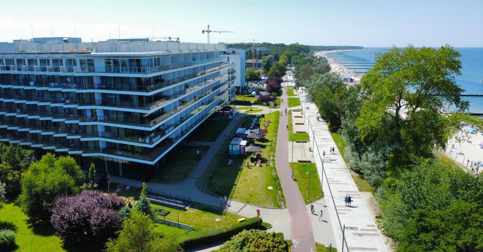 6 Pietro Seaside Apartment Kolobrzeg Exterior photo